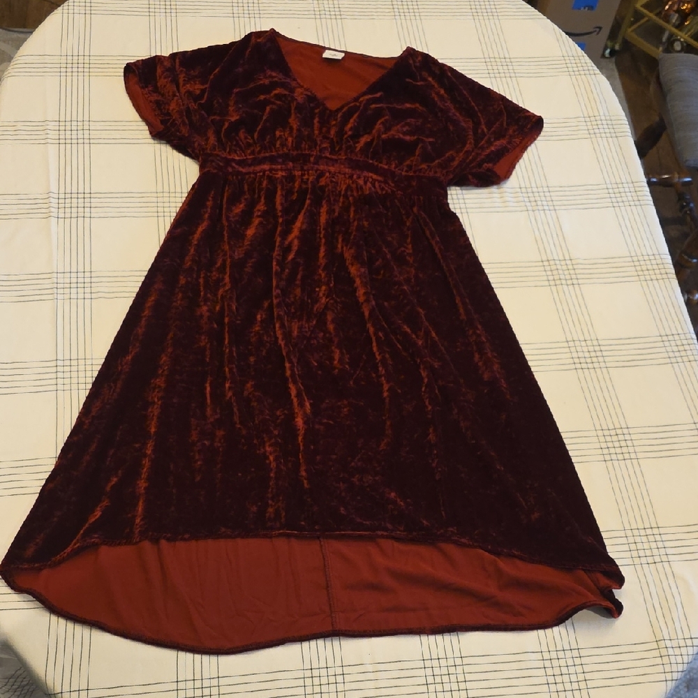 CAbi Burgundy Velvet Midi Dress - Picture 2 of 8